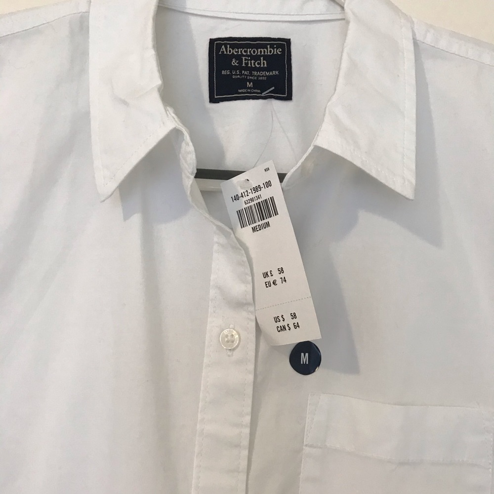 NWT A&F Button Down - Picture 2 of 3